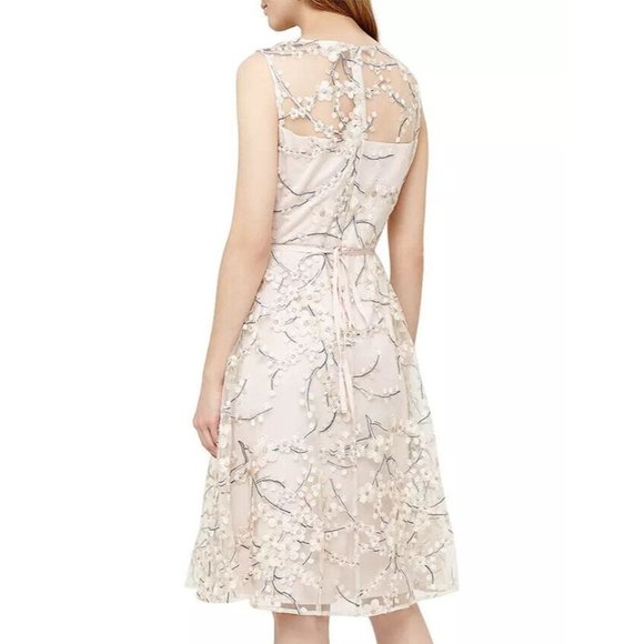 Phase Eight Sable Embroidered Swing Dress size 12US (16UK)  fits larger 369$ - Picture 2 of 5